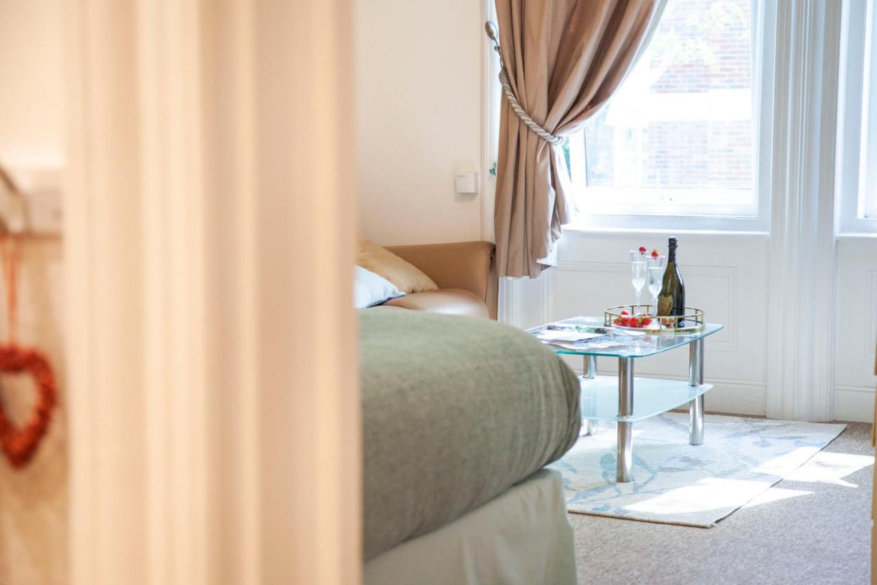 Treeside Suite By Grandeur Property 본머스 외부 사진